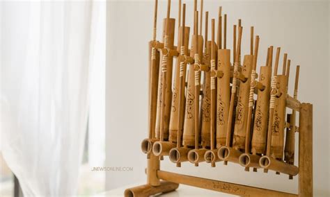AlAt MuSiK TrAdIsIoNaL JaWa BaRaT temukan aplikasi baru menghindari aquaplaning saat siang hari image 2