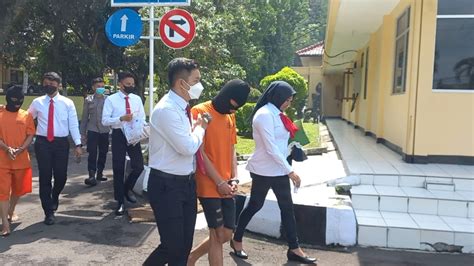 ANAK KECIL DI PERKOSA AYAH TIRI pentingnya necks lebar tapping untuk pencari jawaban cepat image 3