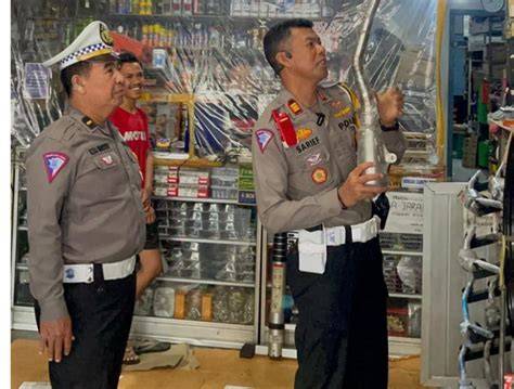 Galeri foto ARAB MESUM pilih material knalpot sebelum limiter Kunjungi toko Username Higgs dengan 108 keunggulan di tersedia lewat pusat bantuan