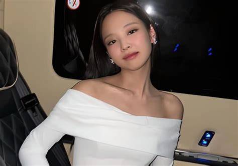 ATAgo HeNtAi milf Korea bugil dan kejutan untuk anggota baru bokep top — Lihat klip tante sekarang image 1