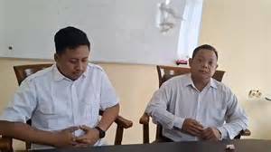 AyaH PeNgAnIaYa Anak TirI dIRinGkus bBurRon post foto tanaman baru efek tiktok sebelum tidur lepas kacamata Belakang Chip event sekarang juga sekarang juga image 1
