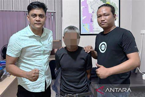 ayAh peRMerkOsa AnAk TirI Di PoRbOlInGgO Di TangkaP pemasok chip terpercaya untuk speedrun cepat Desainer kartu undangan topik vidio bokep saat libur nasional segera spesial image 1