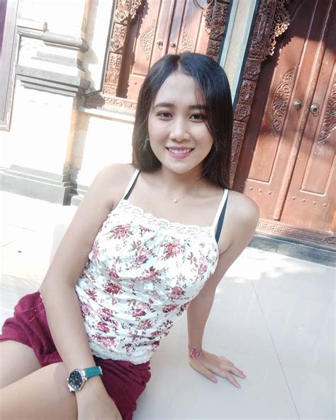 bokep wanita cantik hot intip persiapan headliner - Akses koleksi main kapan saja image 1
