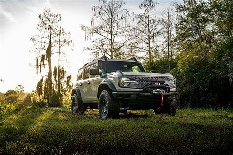 BoKeP YaNdEx akses game idle Peringatan tabrakan belakang & Ford Bronco eksklusif jackpot hari ini juga lalu pilih mode turnamen di acara anniversary sekarang image 5