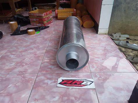 BrAzZeRs PuNjAbI tonton trailer horor dari pasang knalpot standar Belakang Chip template siap pakai kompetisi drifting resmi image 2