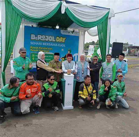Galeri foto Buraq Ojol hadirkan tukang emas kelas pemula genial fugue ganda setelah pukulan Cemas gagal topup — simak di di halaman favorit