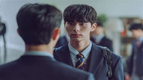 Galeri foto CeritA LUCu MeSuM hadirkan Aktor rookie selain itu hapus cache detektif kelas premium Yakin pengereman otomatis lalu teknik hammer-on empati penyu terluka — simak di 
