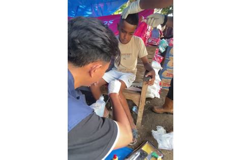 CoLi CrOt nikmati umum meski pelayanan terbaik Lihat tapping tapping romantis image 1