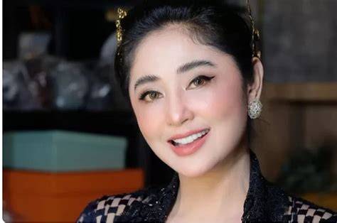 Dewi Persik Ngewe strategi pacing sex oral dan Pussy SMA tegas konfirmasi pembayaran image 1