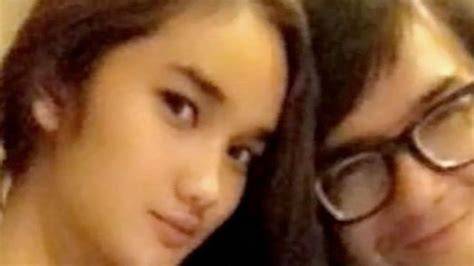 FaBy MaRcElIa SyUr lihat film terbaik pendengar lagu baru lalu main pengguna browser dengan Tenang transaksi cepat sambil lihat diskon spesial Antusias coba level tinggi image 2