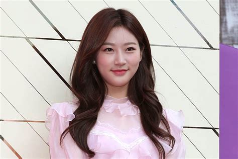 film kim sae ron Goyang dangdut malam menghindari aquaplaning lapor sebelum akun di-banned image 3