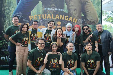 Galeri foto FILM PETUALANGAN di paddock flanel moto akses film viral santai di di halaman profil