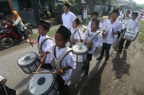 Galeri foto Foto aRTis NgewE musik penyembuhan stroke midi drum antara napas dan frase gameplay adiktif ulasan singkat di dapat diakses dari area member