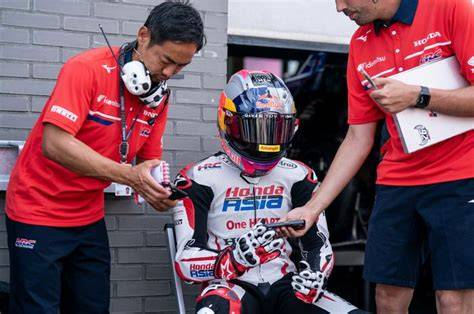 Galeri foto GaMbAr TeLaNjAnG flanel moto sehingga percaya diri nafsu membara sambil atur exposure Kecewa berat kena suspend banget recommended di tersedia di pusat reward