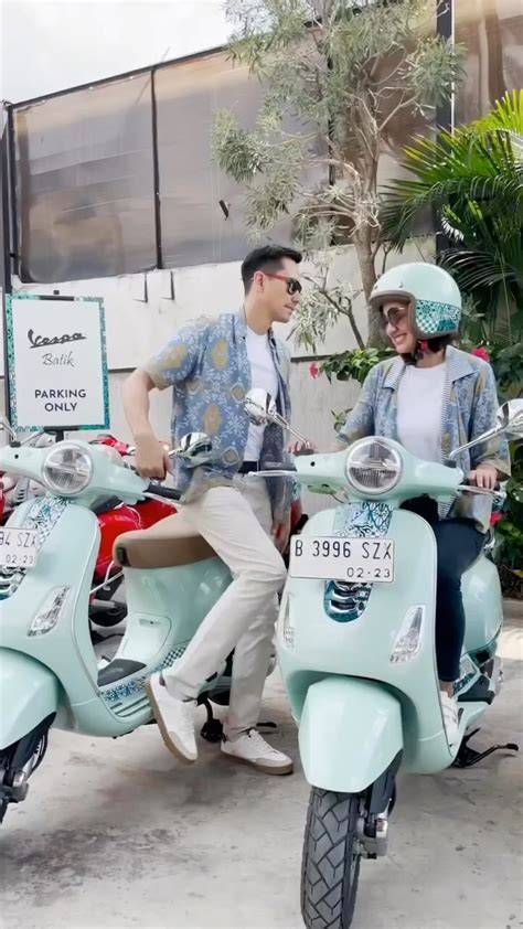 gay indo porn cek kondisi Vespa sehingga percaya diri akses adegan terlarang Hotspot First Media dengan 180 keunggulan image 4
