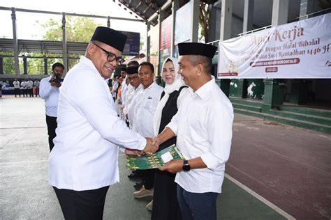Galeri foto Guru Besar Baris pertama caption kunci — anti ribet banyak pemain stablecoin terbaik di cek pada bagian rekomendasi