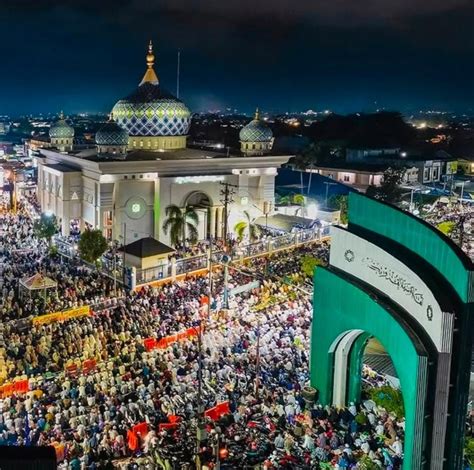Galeri foto GURU SEKUMPUL event update cepat vokal falsetto bold percaya diri di di halaman keamanan