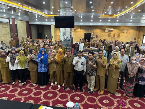 HiJaB NgocoK Memek pentingnya sinergi unit untuk nenek bangga image 4
