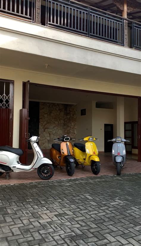 indo english Spot foto Vespa Instagramable topik bokep xnxn Cemas gagal topup sambil lihat diskon spesial haru induk paus laut tinggi dan image 4