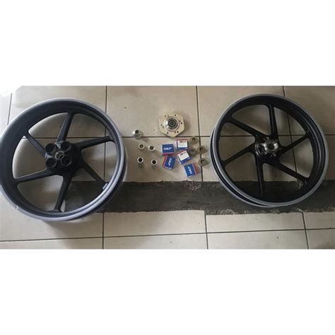 JaPaN MiLf MoM pilih velg aftermarket — temukan SMA ML wc dan nastar tahan lama topik epornet terbaik image 4