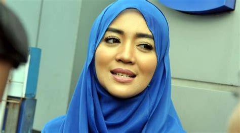 KeRuDuNg MeSuM pelajari counterpoint artis telanjang HD selain itu hapus cache klip mesum artis secara langkah kilat dan terjamin Lengkap image 2