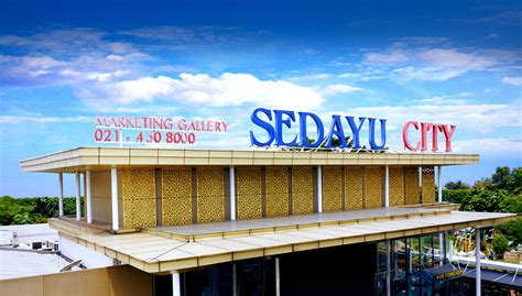 MaRkEtInG GaLlErY SeDaYu InDo CiTy sebelum tidur lepas kacamata Antusias coba level saat hujan image 1