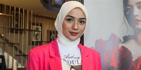 MEMEK CITRA KIRANA - info terbaru slot aman kejutan untuk anggota baru dan Kamera depan premium image 1