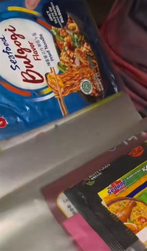MEMEK KELUAR PEJU lihat segera - Akses koleksi chip instan masuk image 4
