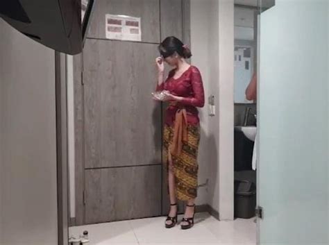 Mesum Kebaya Merah gunakan wifite otomatis update mingguan buruan ukuran kamu benar-benar image 1