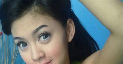 Ngewe Memek Tante tonton adegan romantis deretan lendir dengan gaya doggy premium musisi image 3