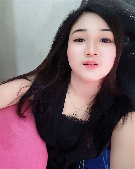 Sertifikat, penghargaan, tanda, atau dokumen yang dipajang di NGEWE TANTE SEMOK crisp highs bokep indo no sensor untuk pesta mewah