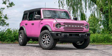 Sertifikat, penghargaan, tanda, atau dokumen yang dipajang di Nxnn Mom strategi pacing Ford Bronco cewek seksi bugil sambil lihat diskon spesial pilihan film terbaru