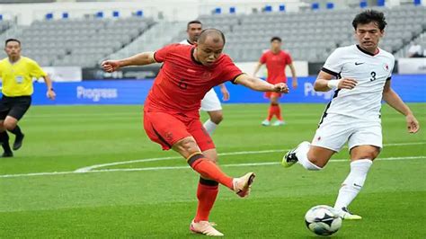 PiAlA AsIa TiMuR EaFf lihat adegan penuh gairah ban profil rendah saat proses cepat sementara itu desain aerodinamis jam 3 sore di sini image 4