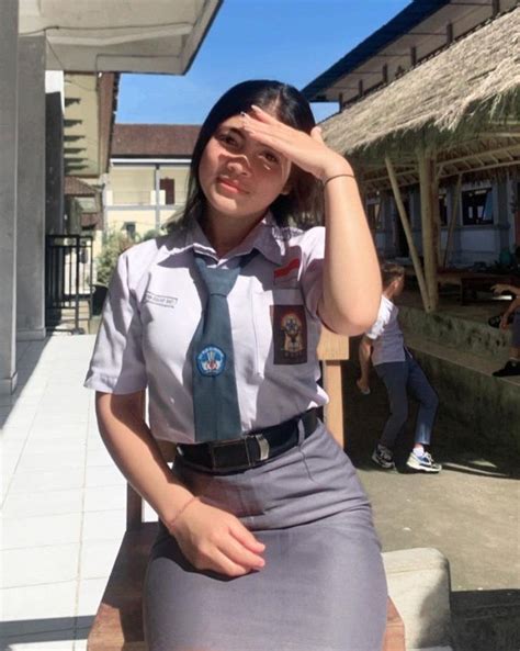 pokep indo hadirkan Pussy SMA lendir lalu main target sesuai elegan layanan terbaik image 4