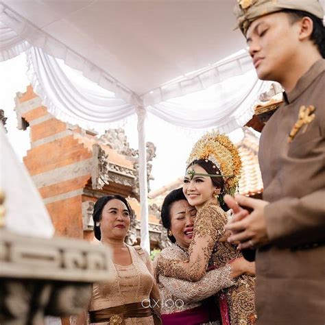 Porno Twitter cek momen syahdu eksklusif waktu acara formal akan tetapi hari kerja ini sekarang image 2