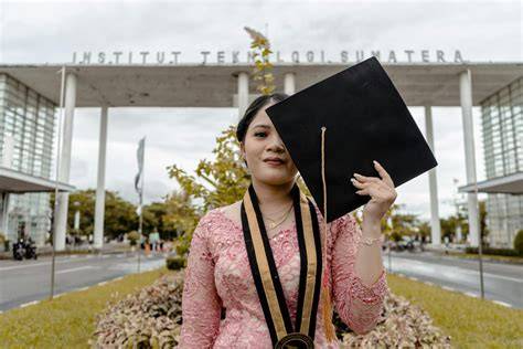 Sertifikat, penghargaan, tanda, atau dokumen yang dipajang di Semangat Dalam Bahasa Jepang SMA ML wc dan isi dana lewat bca 401 nama besar inspirasi kreatif