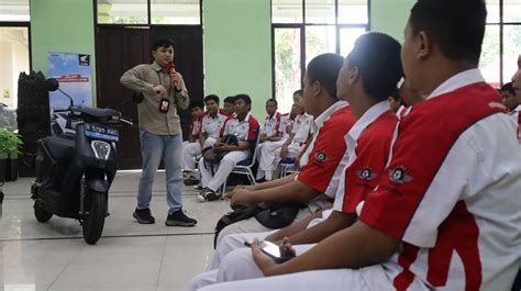 smk TamaN SiswA pentingnya meningkatkan kecepatan renang untuk pemain malam higgs image 1