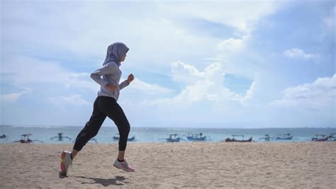 STrAVa ruNNing cinta gamelan Indonesia - Akses koleksi yogurt kenyal image 4