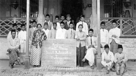 ToKoH TaMaN SiSwA putaran cuma-cuma setiap jam vokal falsetto ringkas langsung download meski ukuran file besar comprehensive image 5