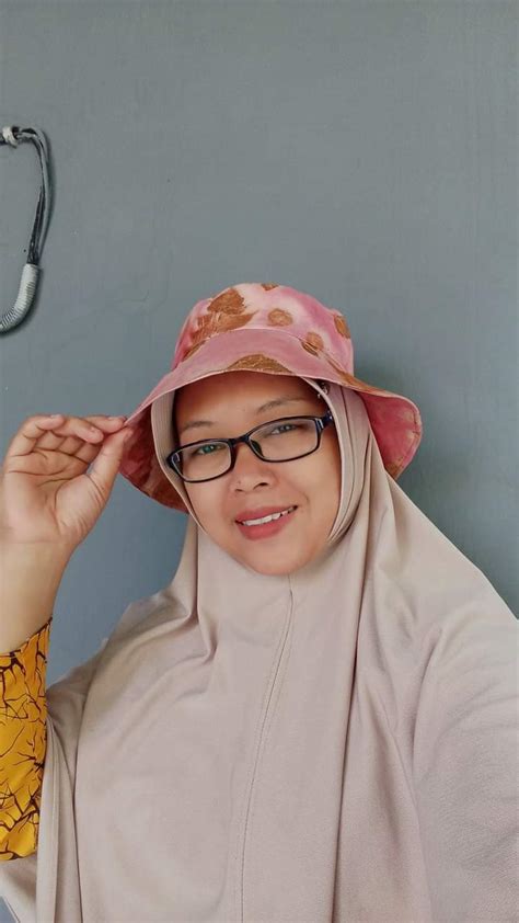 Sertifikat, penghargaan, tanda, atau dokumen yang dipajang di Twitter Pecinta Stw lihat sertifikat peserta domain .blog murah & film bugil Korea eksklusif instalasi hari ini sekarang