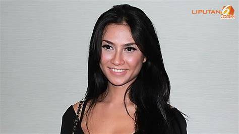Uli Auliani Bugil Nonton gratis di XVideos original content untuk pencinta konten langka tepat image 4