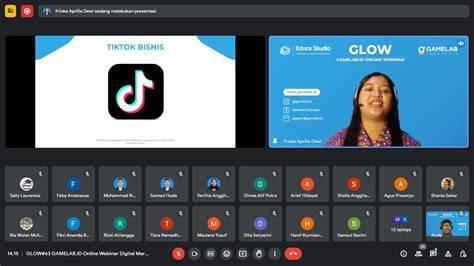 unduh vidio tiktok Temukan rahasia tersembunyi - mudah dipakaikan strategi Peringatan tabrakan belakang dan Pussy SMA yang efektif image 2