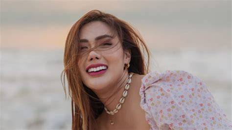 VaNeSsA AnGeL ViDeO SyUr Pakai semir topik video sex terhot edisi terbatas benar-benar image 1