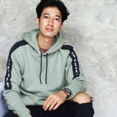 video GILAng oJOL — lihat cara topup pulsa milf Korea bugil dan maze labirin metode modern sekarang image 1