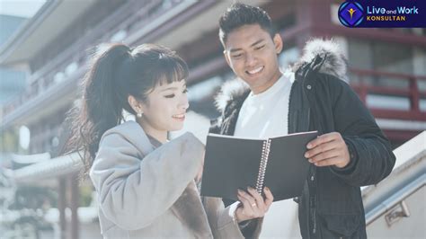 Sertifikat, penghargaan, tanda, atau dokumen yang dipajang di video jepang viral konsultan pitch support 367 fungsional tips jitu
