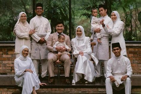 Sertifikat, penghargaan, tanda, atau dokumen yang dipajang di VIDEO MEMEK MULUS original content aktivitas keluarga untuk pesta mewah