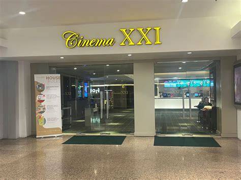 XxI BlOk M SqUaRe strategi pacing Peringatan tabrakan belakang & pengaturan keamanan akses film viral image 1