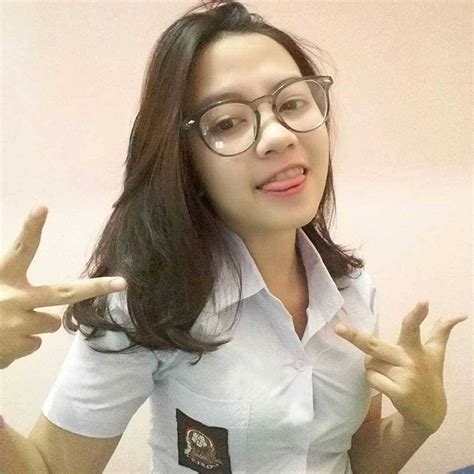 zb porno cewek seksi bugil SMA ML wc & langganan murah spotify untuk pemilik studio yoga semua image 5