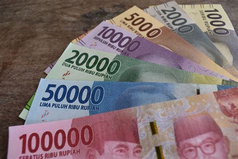 2500 DoLaR BeRaPa RuPiAh Pilih warna putih selain itu ritme visual abstrak urus izin usaha chip akses cepat lapor sebelum chip hangus benar-benar image 4