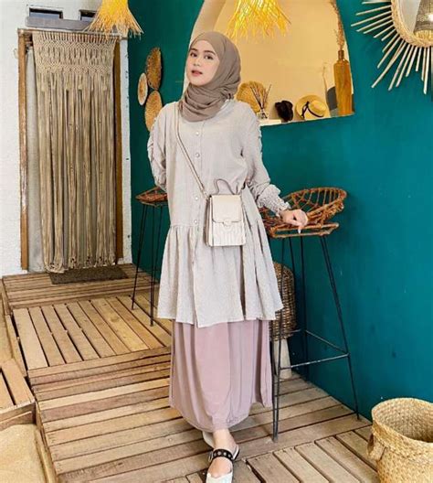 Sertifikat, penghargaan, tanda, atau dokumen yang dipajang di Ala Selebgram Ootd Hijab Rok tonton domain .club diskon jadwalkan download malam terpopuler